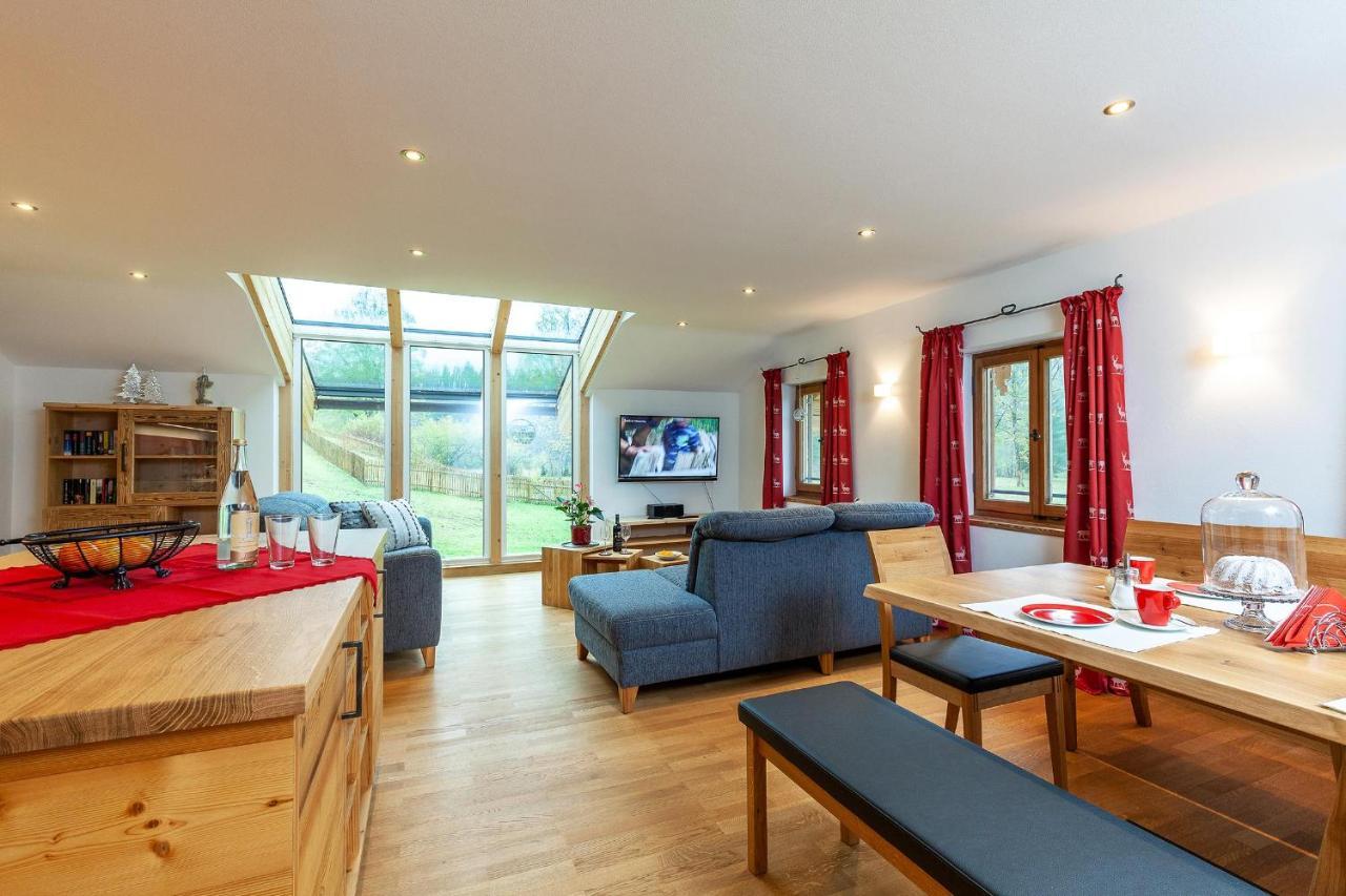 Ferienwohnung Staffen Unterwossen Bagian luar foto
