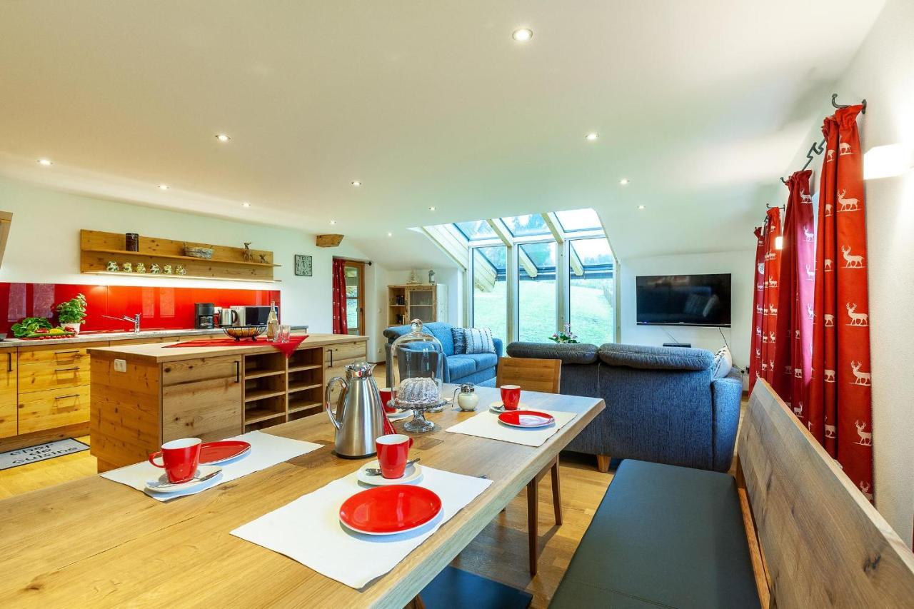 Ferienwohnung Staffen Unterwossen Bagian luar foto
