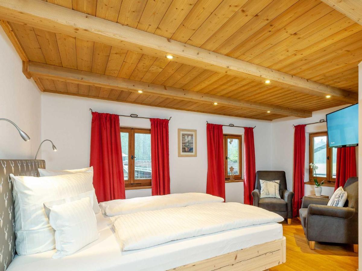 Ferienwohnung Staffen Unterwossen Bagian luar foto